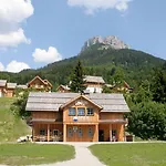 Aparthotel Alpenparks Hagan 4*