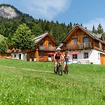 Aparthotel Alpenparks Hagan 4*